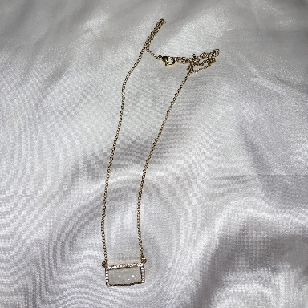Kendra Scott inspired necklace